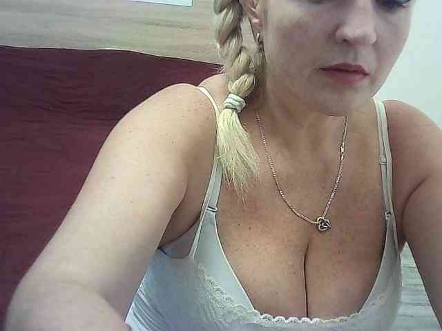 Multiply-orgazm webcam