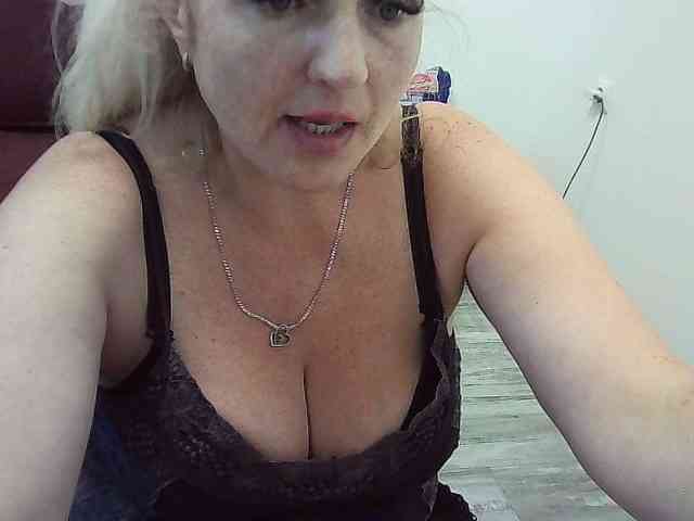 Multiply-orgazm webcam