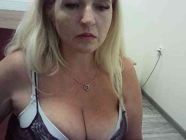 Multiply-orgazm webcam