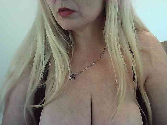 Multiply-orgazm webcam