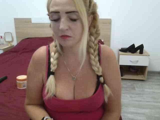 Multiply-orgazm webcam