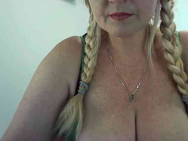 Multiply-orgazm webcam