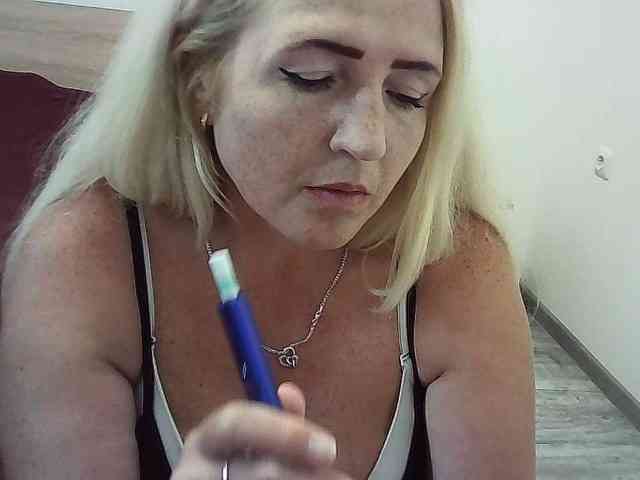 Multiply-orgazm webcam