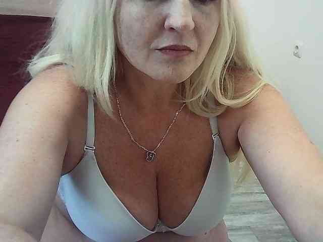Multiply-orgazm webcam
