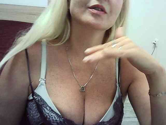Multiply-orgazm webcam