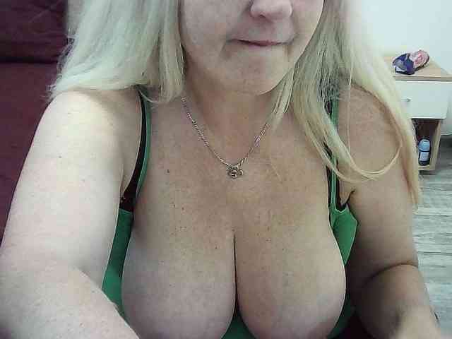 Multiply-orgazm webcam