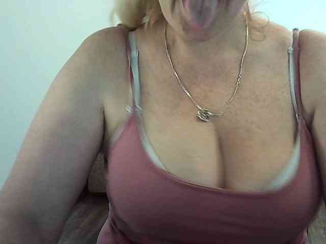 Multiply-orgazm webcam