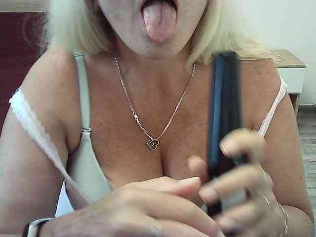 Multiply-orgazm Sex Cam Show