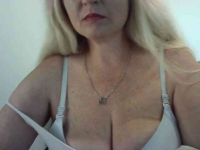 Multiply-orgazm webcam