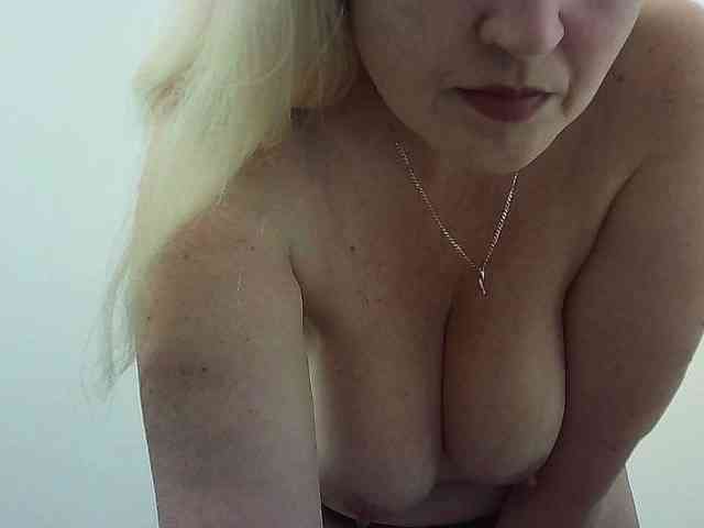 Multiply-orgazm webcam