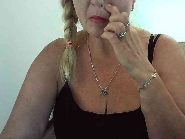 Multiply-orgazm webcam
