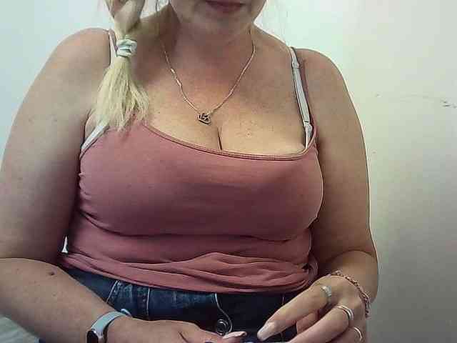 Multiply-orgazm webcam