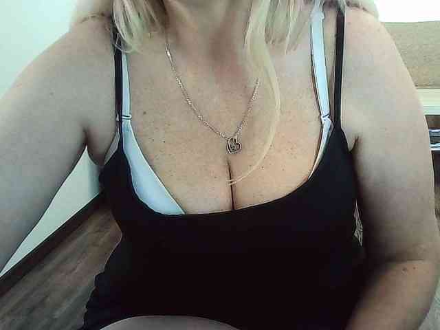 Multiply-orgazm webcam