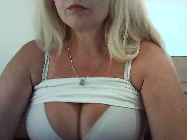 Multiply-orgazm webcam