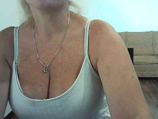 Multiply-orgazm webcam
