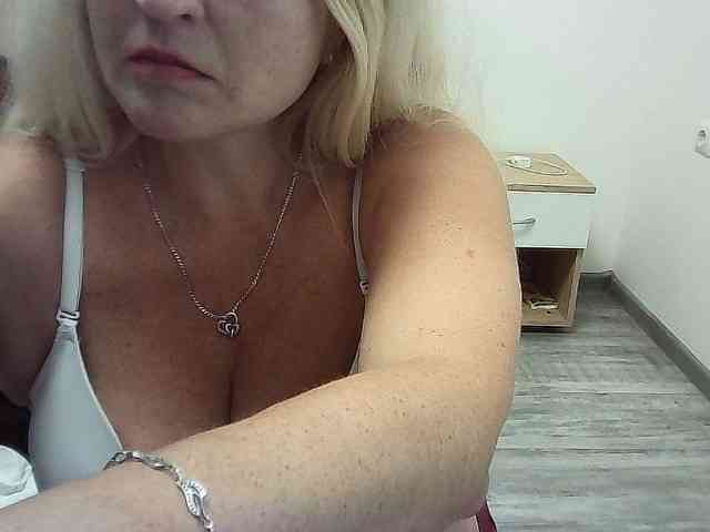 Multiply-orgazm webcam