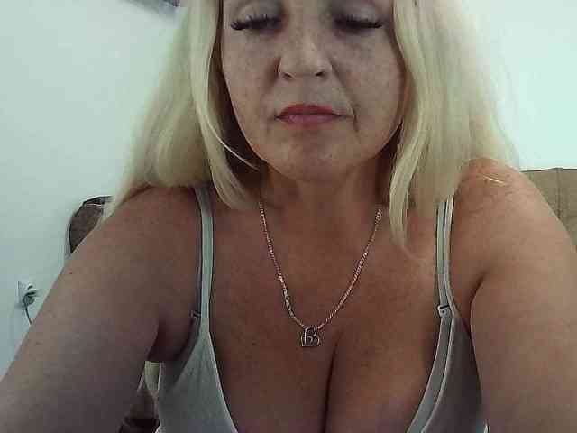 Multiply-orgazm webcam