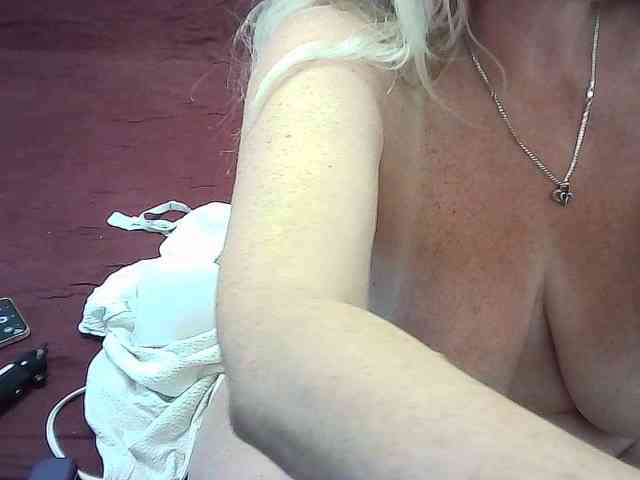 Multiply-orgazm webcam