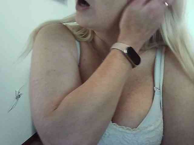 Multiply-orgazm webcam