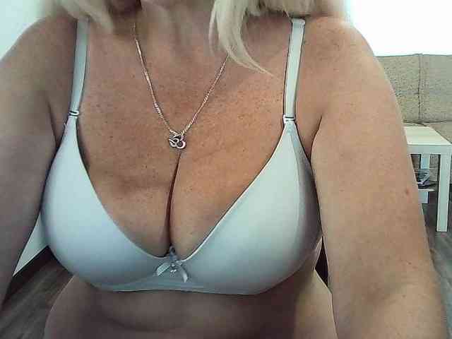 Multiply-orgazm webcam