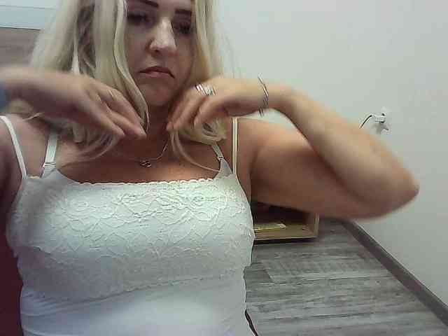 Multiply-orgazm webcam
