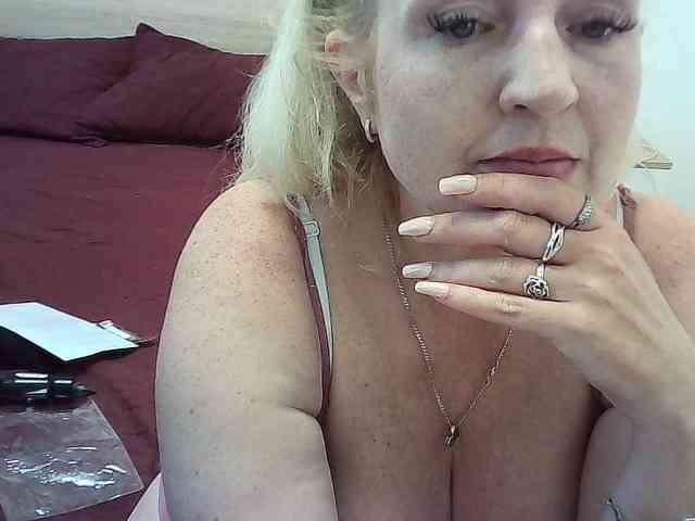 Multiply-orgazm webcam
