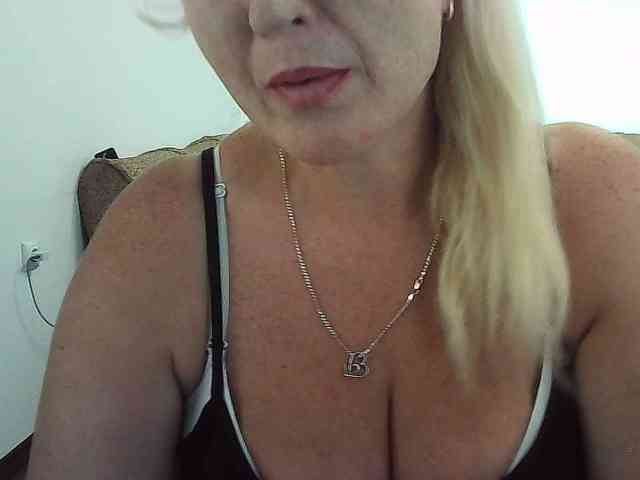 Multiply-orgazm webcam
