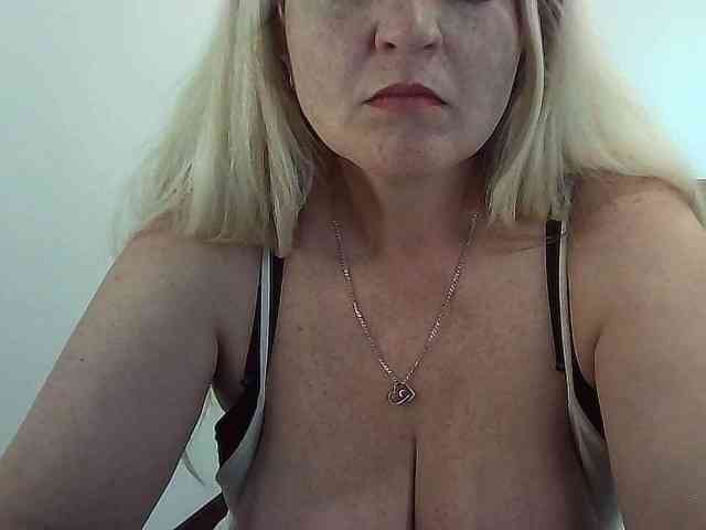 Multiply-orgazm webcam