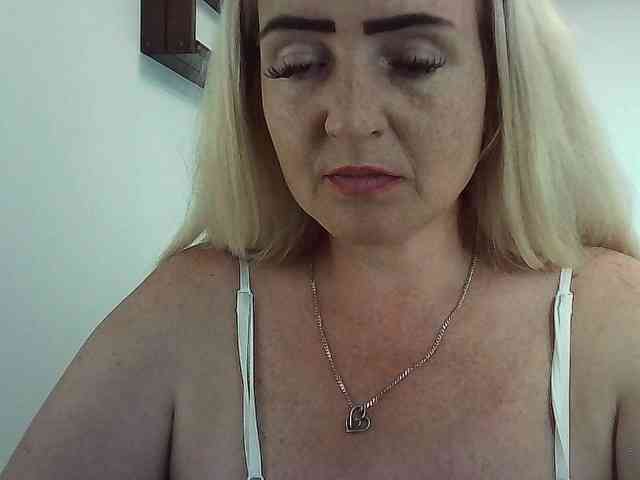 Multiply-orgazm webcam