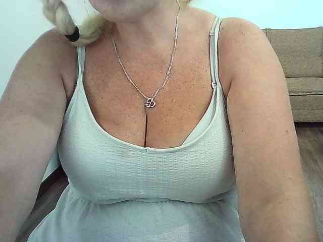 Multiply-orgazm webcam