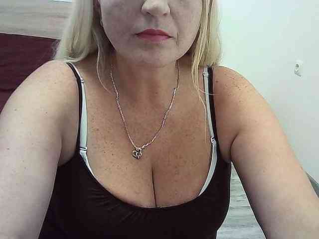 Multiply-orgazm webcam