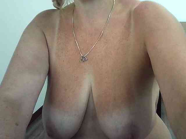 Multiply-orgazm webcam