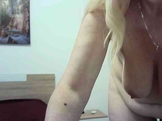 Multiply-orgazm webcam