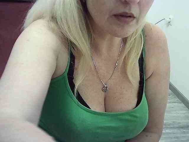 Multiply-orgazm webcam
