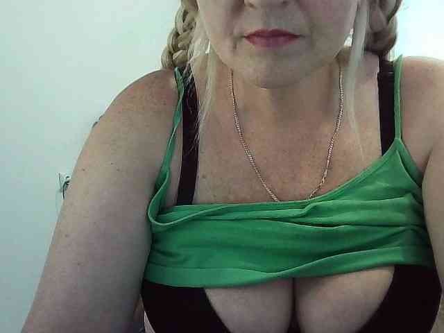 Multiply-orgazm webcam