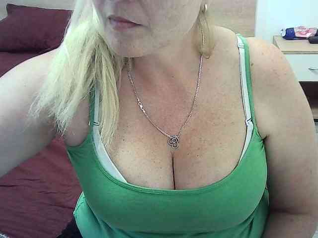 Multiply-orgazm webcam