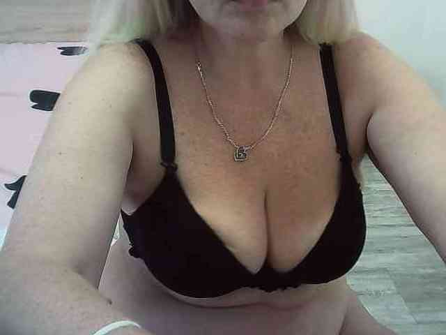 Multiply-orgazm webcam