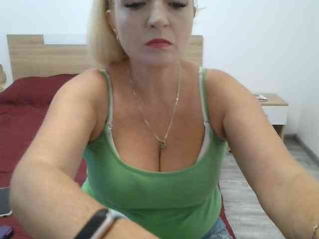 Multiply-orgazm webcam