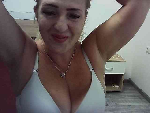 Multiply-orgazm webcam