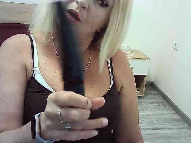 Multiply-orgazm webcam
