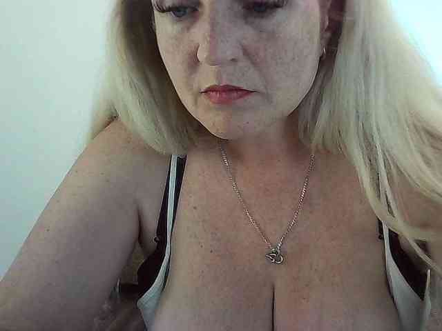 Multiply-orgazm webcam
