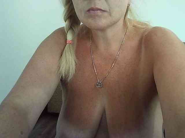 Multiply-orgazm webcam