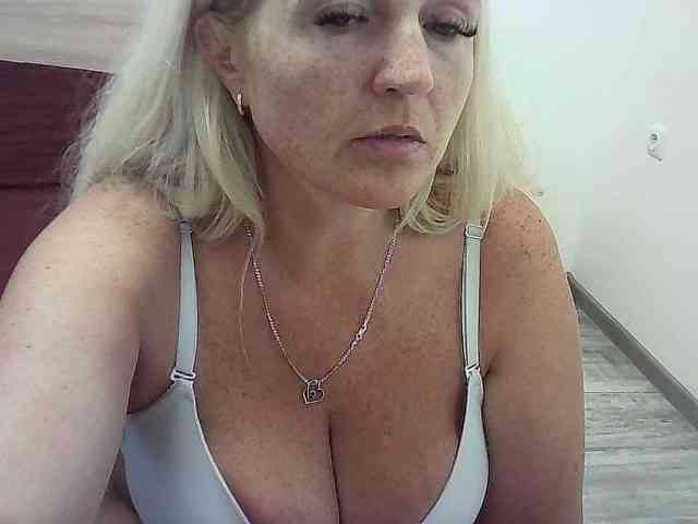 Multiply-orgazm webcam