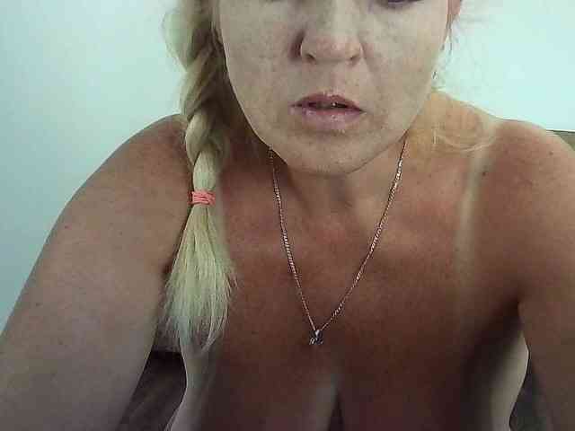 Multiply-orgazm webcam