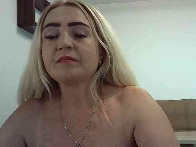 Multiply-orgazm webcam
