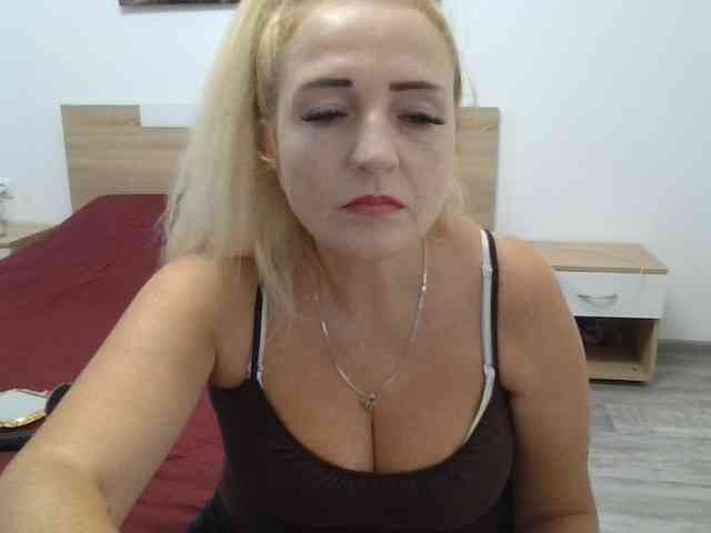 Multiply-orgazm webcam