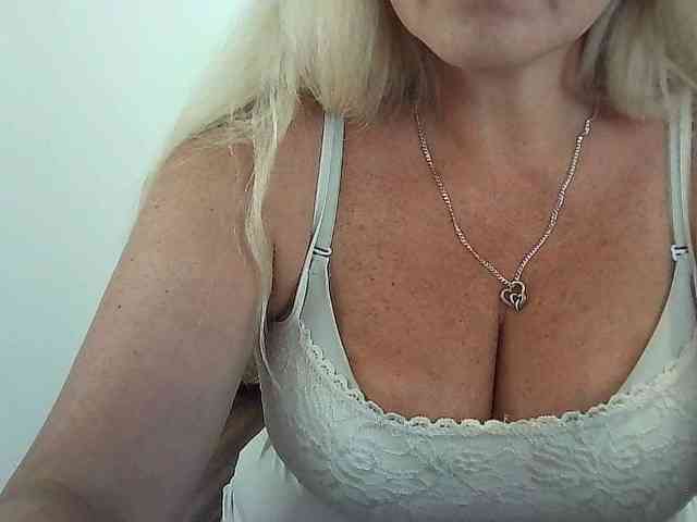 Multiply-orgazm Sex Cam Show
