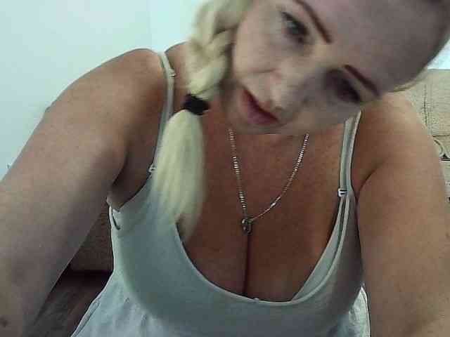 Multiply-orgazm webcam