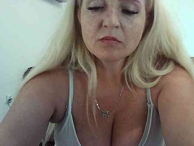 Multiply-orgazm webcam