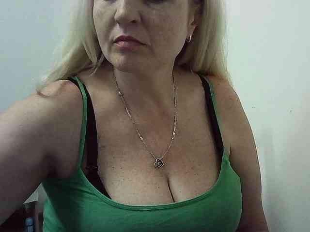Multiply-orgazm webcam